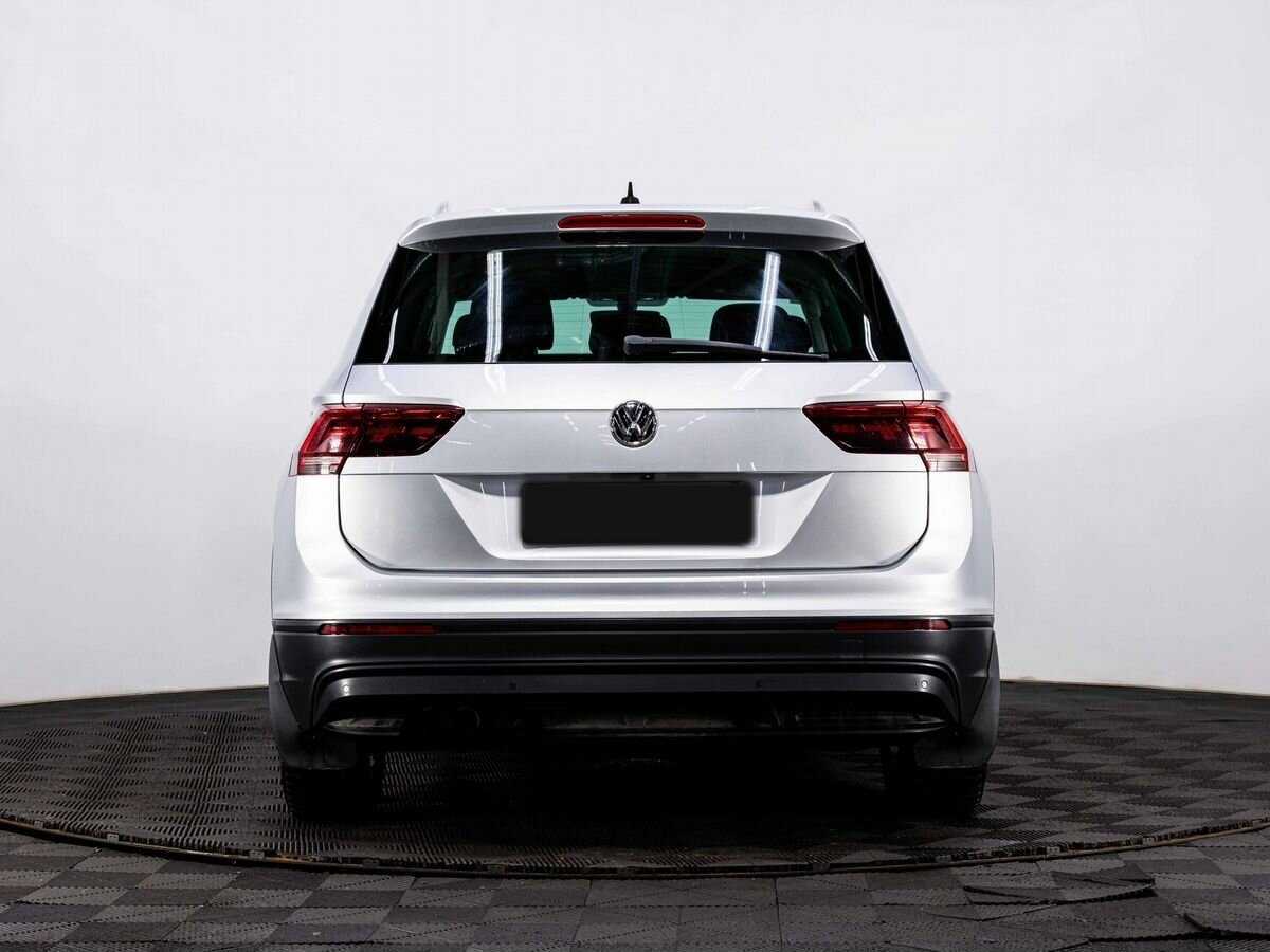 Купить Volkswagen Tiguan с пробегом. Фото: #4