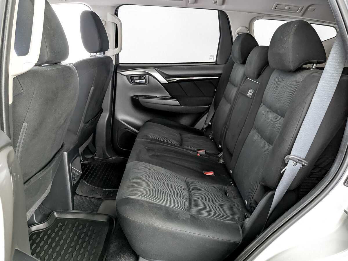 Купить Mitsubishi Pajero Sport с пробегом. Фото: #11