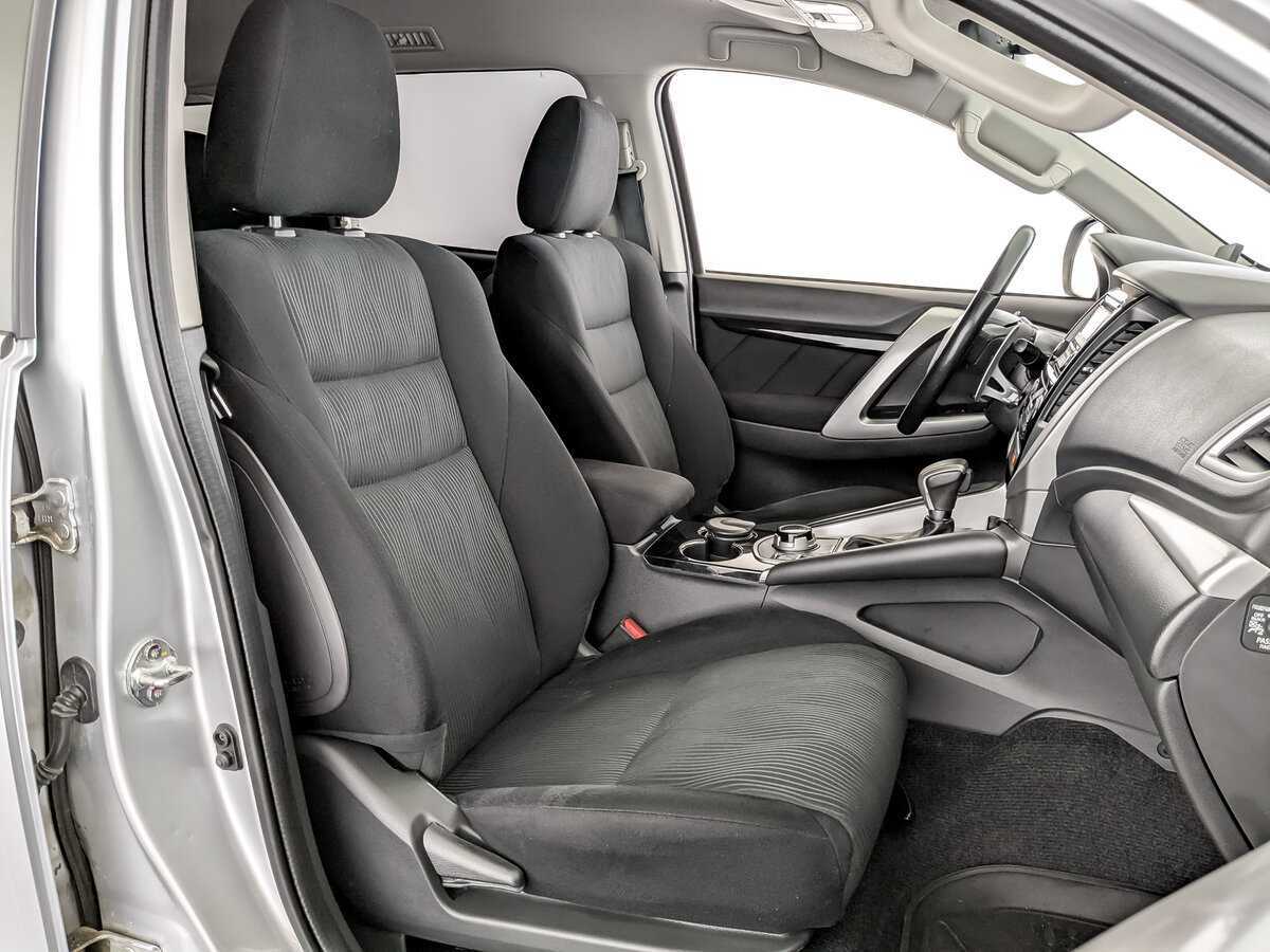 Купить Mitsubishi Pajero Sport с пробегом. Фото: #22