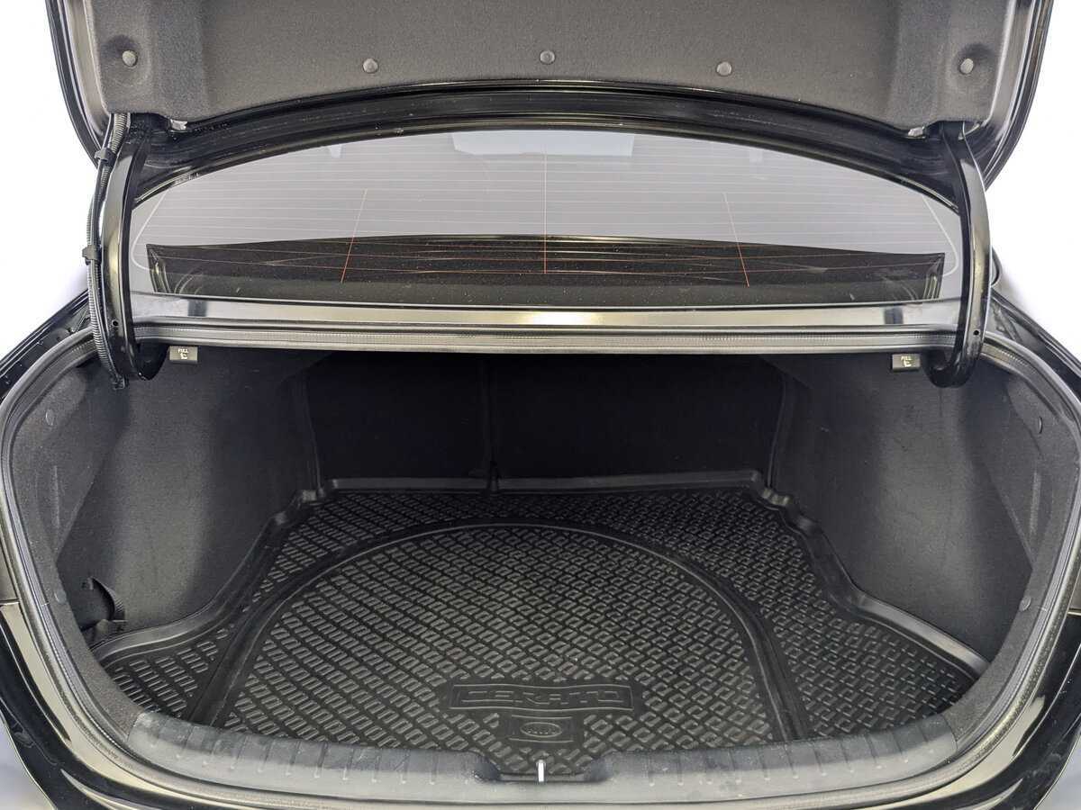 Купить Kia Cerato с пробегом. Фото: #9