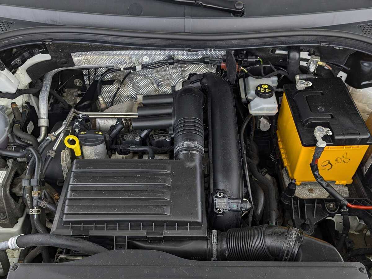 Купить Volkswagen Tiguan с пробегом. Фото: #8