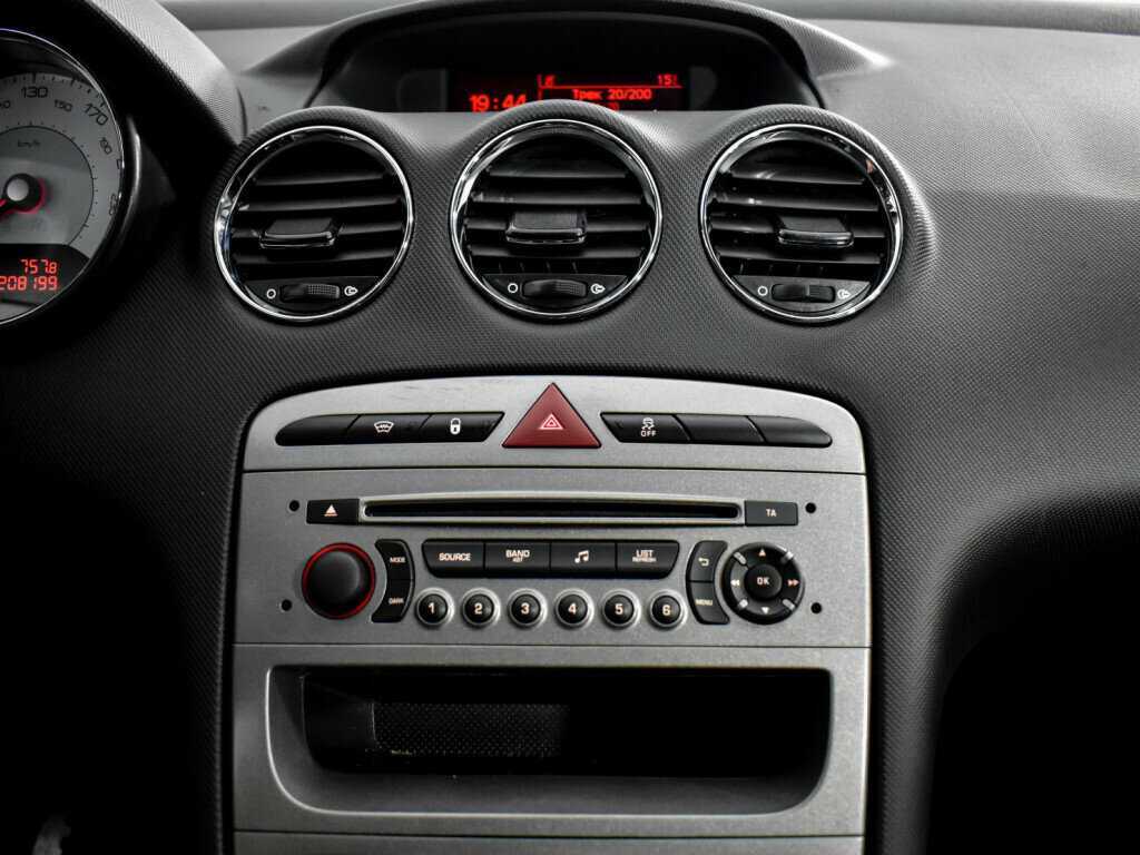 Продажа Б/У Пежо 408. Фото: #13