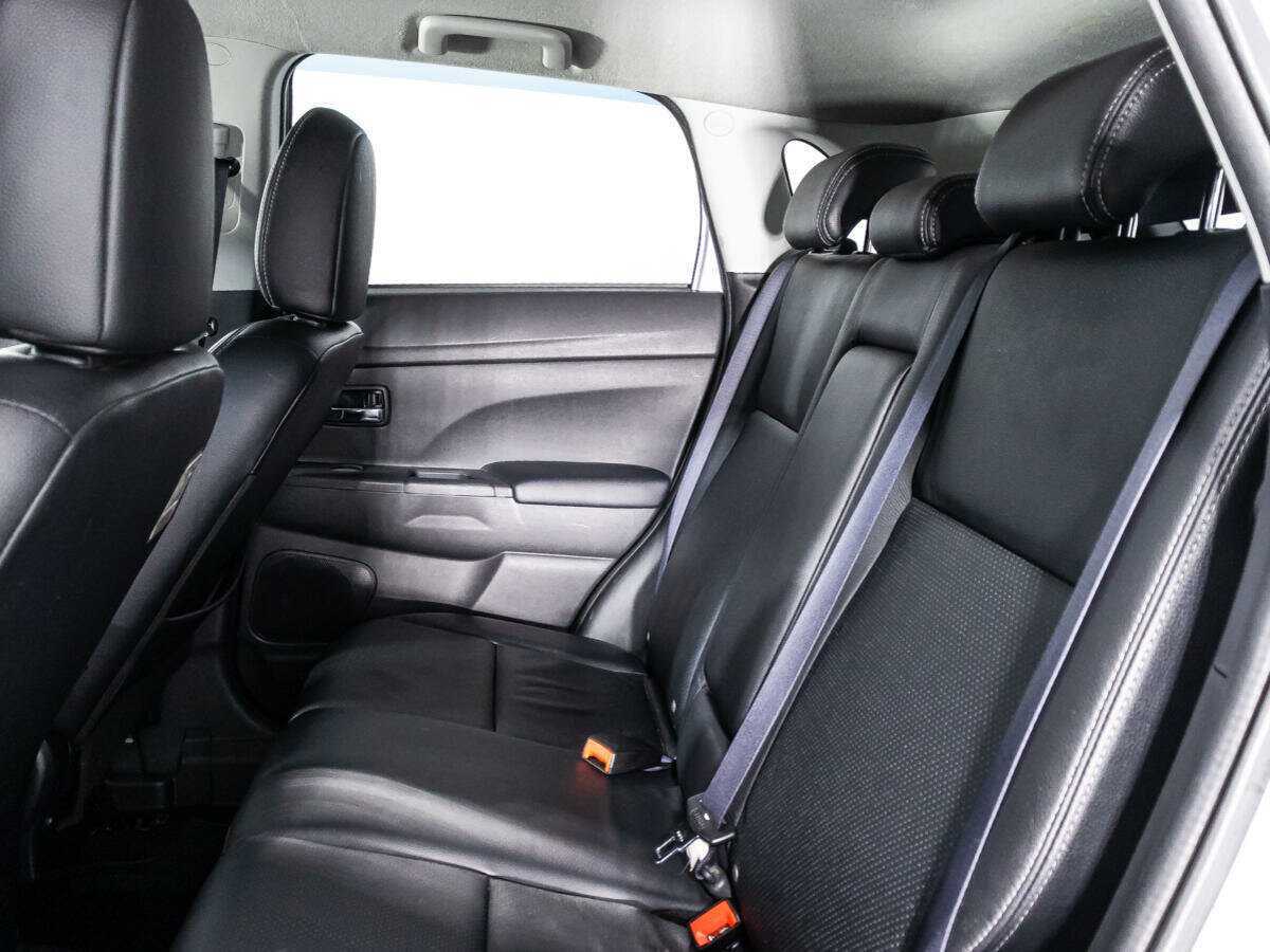 Продажа Б/У Митсубиши АС-Икс. Фото: #9