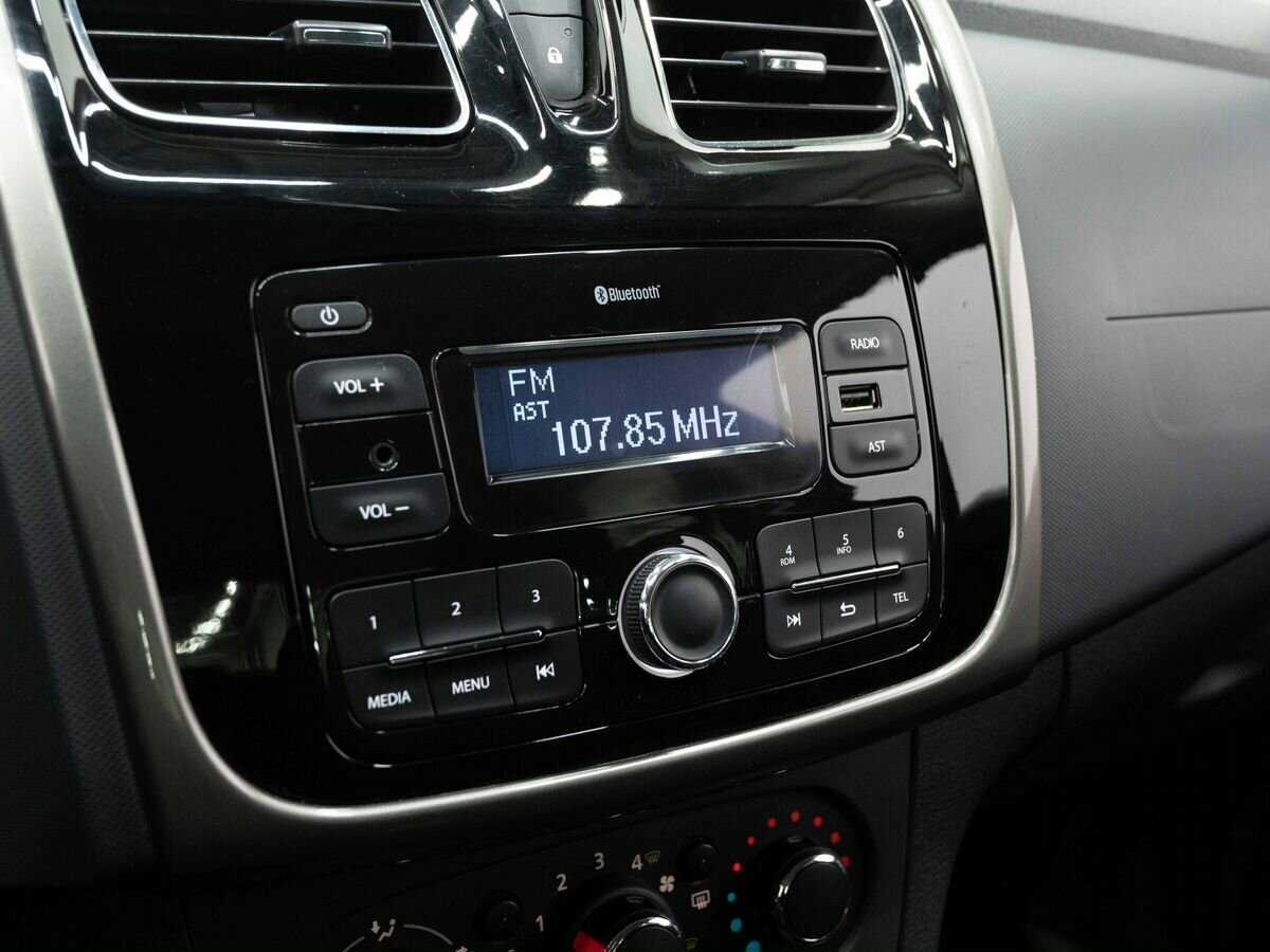 Продажа Б/У Рено Логан. Фото: #18