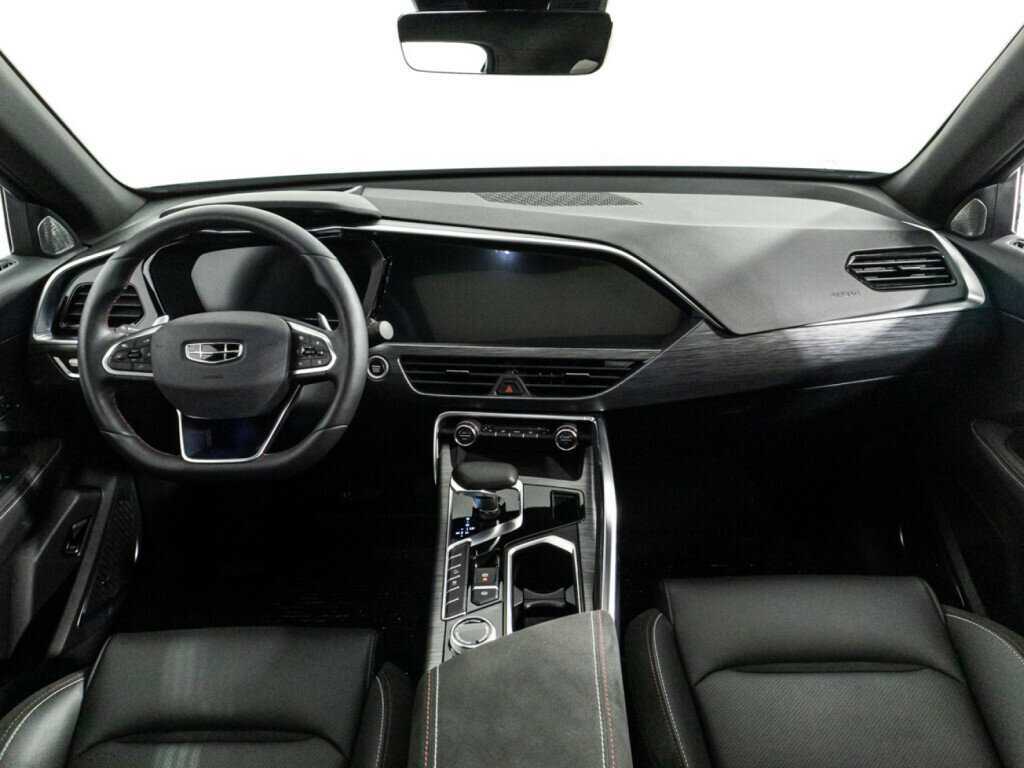 Купить Geely Tugella с пробегом. Фото: #12