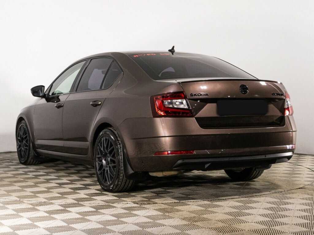 Купить Skoda Octavia с пробегом. Фото: #6