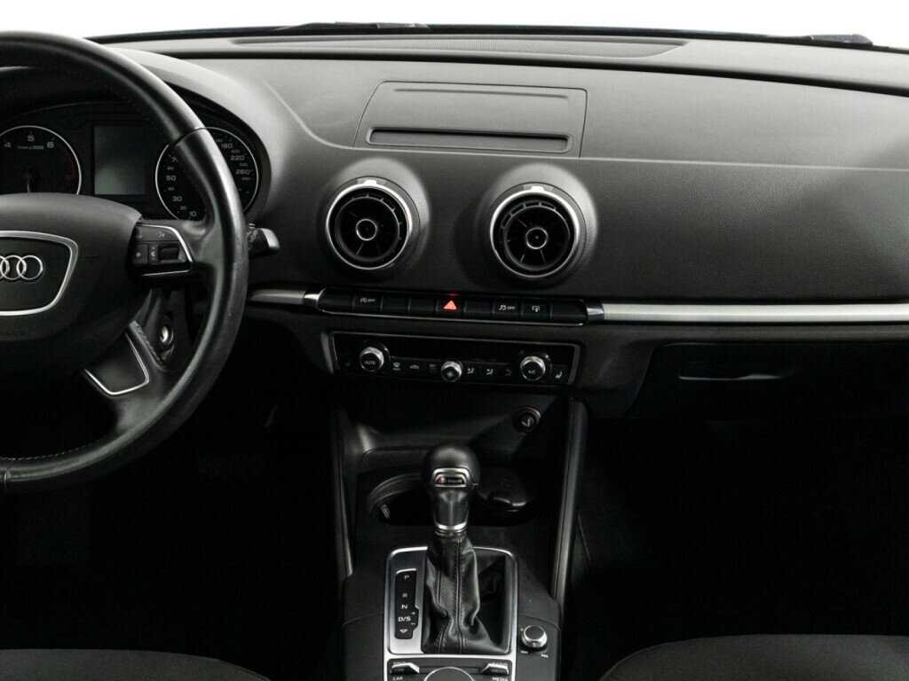 Купить Audi A3 с пробегом. Фото: #13