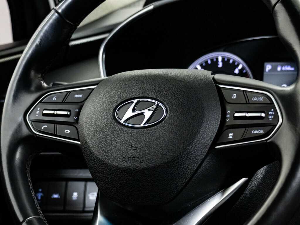 Купить Hyundai Santa Fe с пробегом. Фото: #8