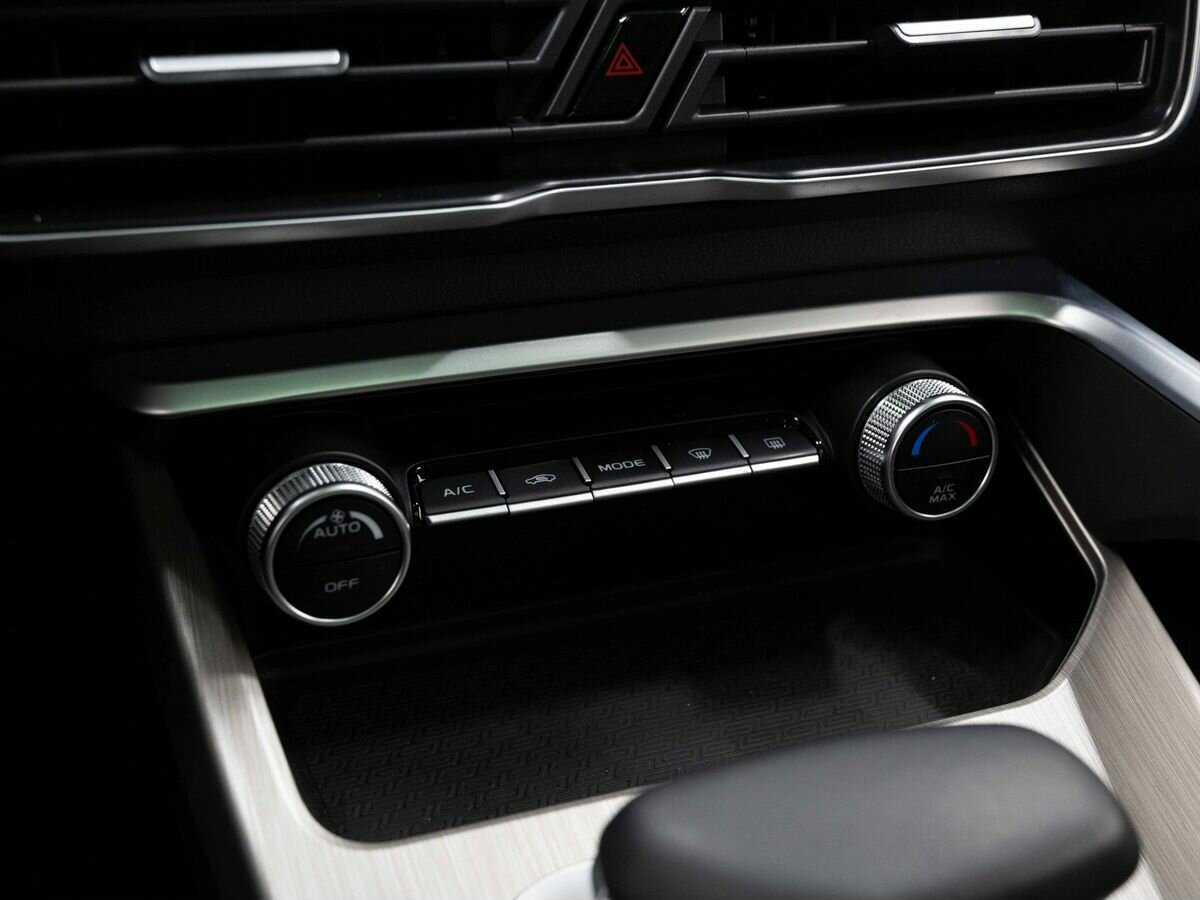 Купить Geely Coolray с пробегом. Фото: #21