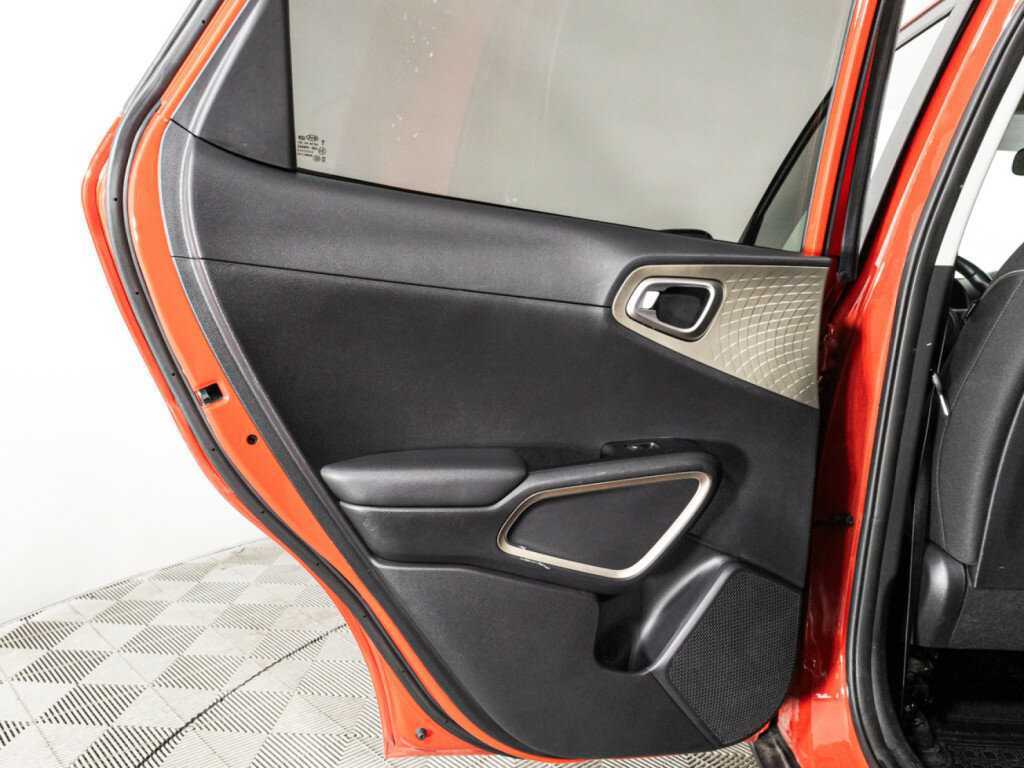 Купить Kia Soul с пробегом. Фото: #15