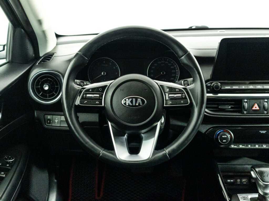 Купить Kia Cerato с пробегом. Фото: #21