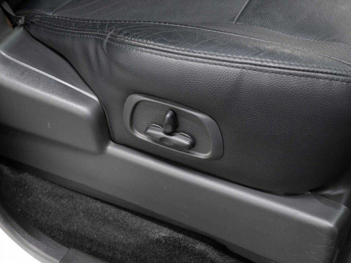 Купить Mitsubishi Pajero с пробегом. Фото: #13