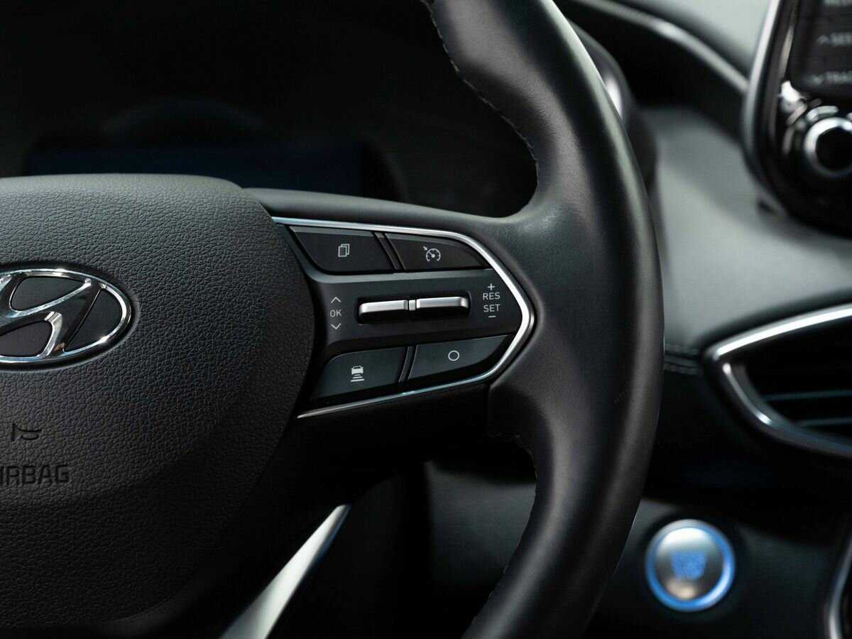 Купить Hyundai Santa Fe с пробегом. Фото: #17
