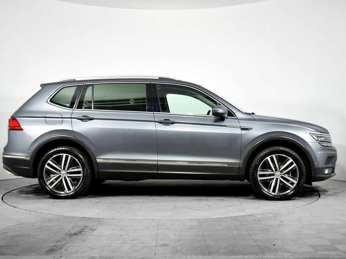 Купить Volkswagen Tiguan с пробегом. Фото: #3