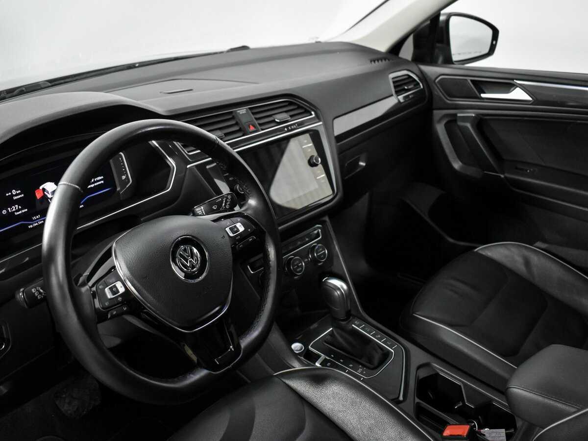 Купить Volkswagen Tiguan с пробегом. Фото: #8