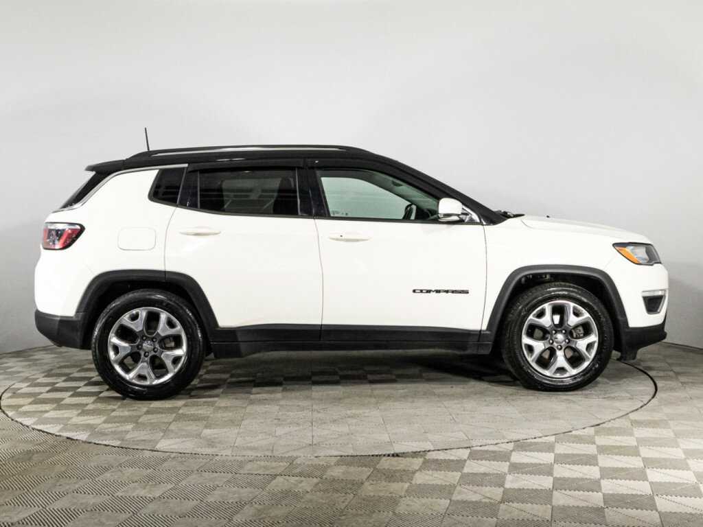 Купить Jeep Compass с пробегом. Фото: #3