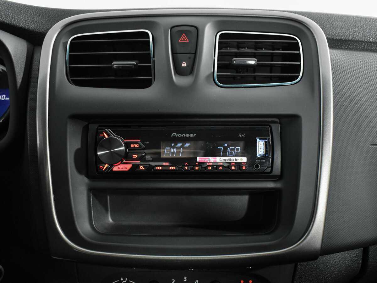 Продажа Б/У Рено Сандеро. Фото: #14