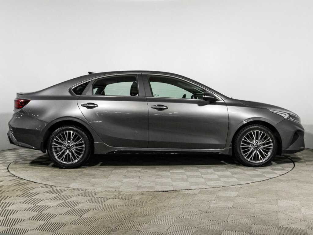 Купить Kia Cerato с пробегом. Фото: #3