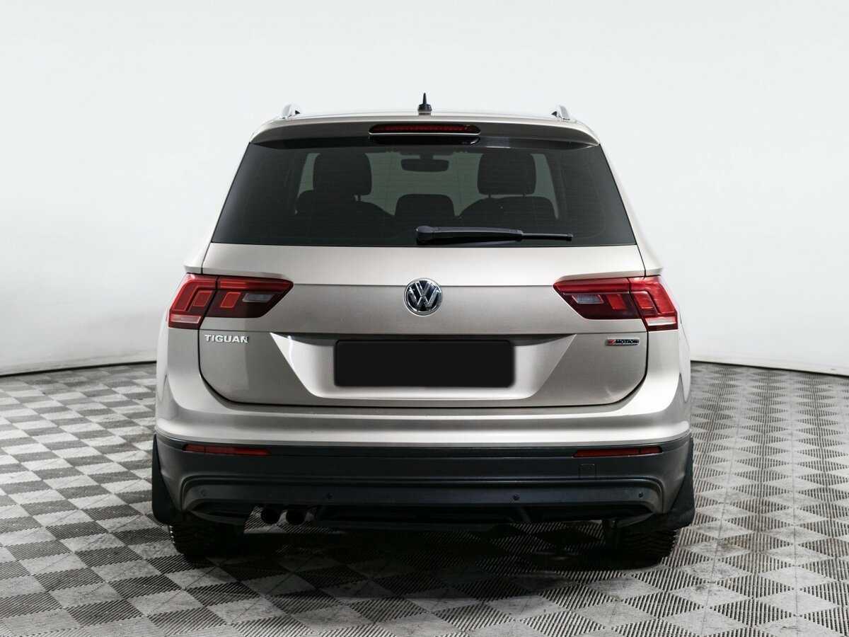 Купить Volkswagen Tiguan с пробегом. Фото: #4