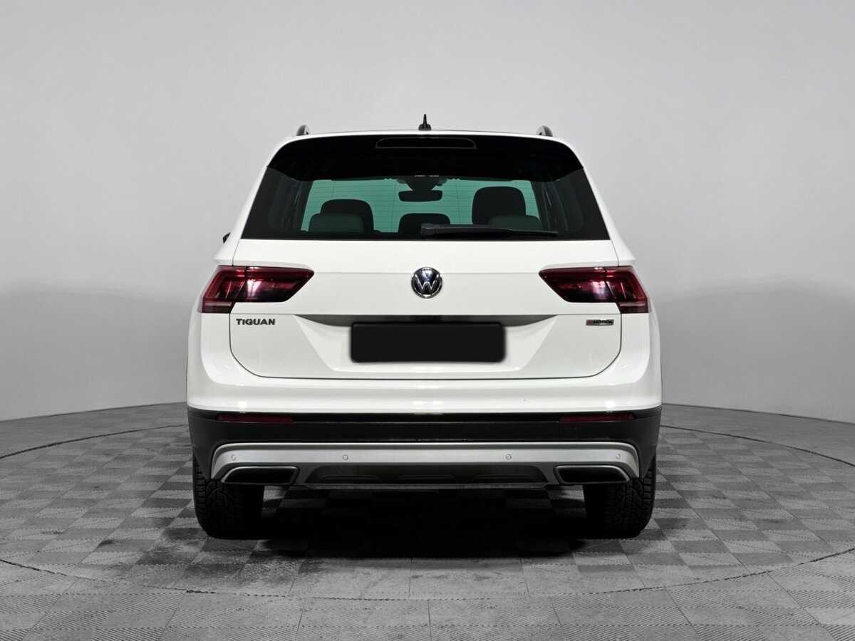 Купить Volkswagen Tiguan с пробегом. Фото: #6