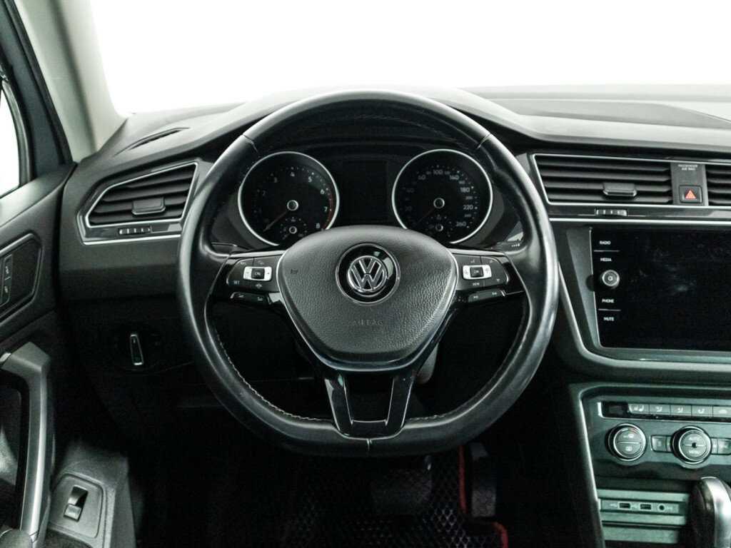 Купить Volkswagen Tiguan с пробегом. Фото: #20