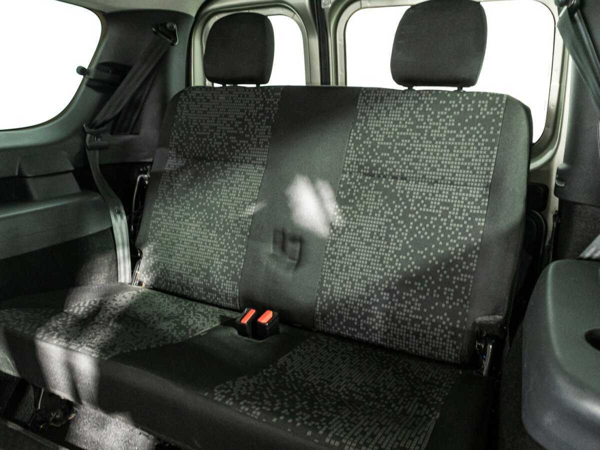 Продажа Б/У Лада (ВАЗ) Ларгус. Фото: #14