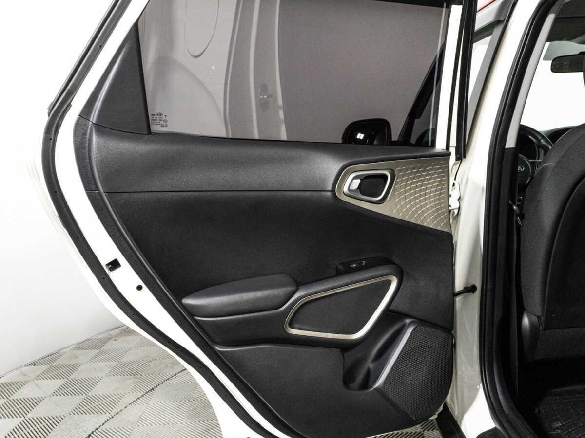Купить Kia Soul с пробегом. Фото: #24