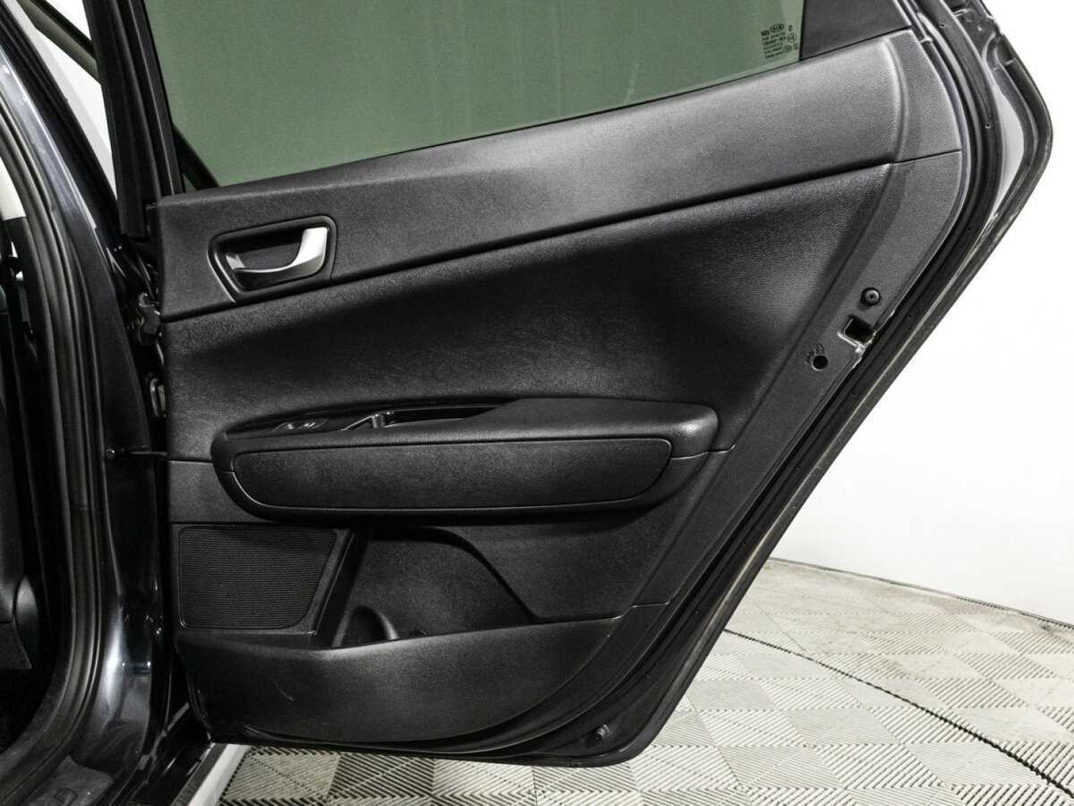 Купить Kia Optima с пробегом. Фото: #25