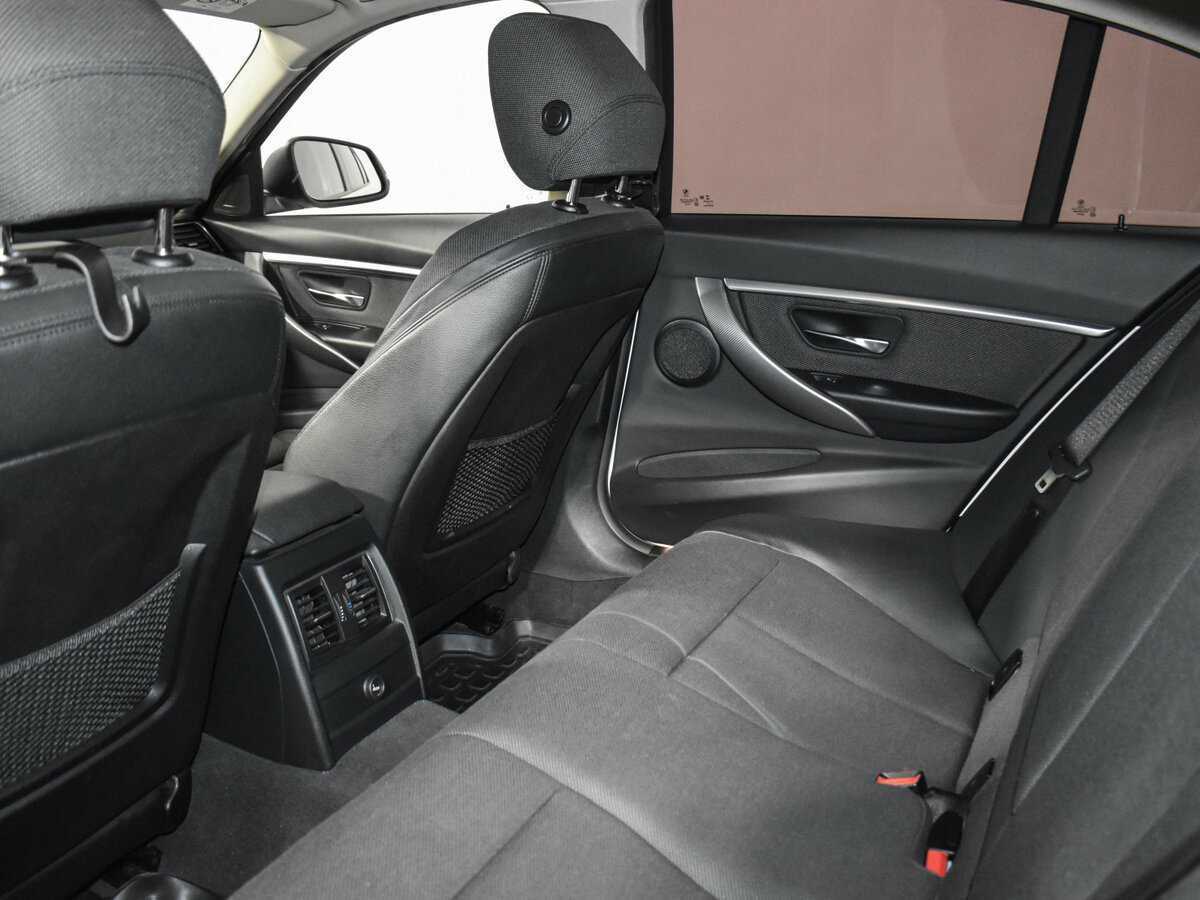 Купить BMW 3 серии с пробегом. Фото: #12