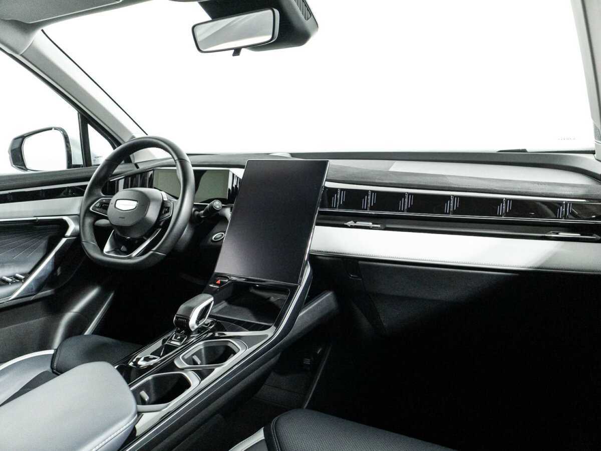 Купить Geely Atlas с пробегом. Фото: #8