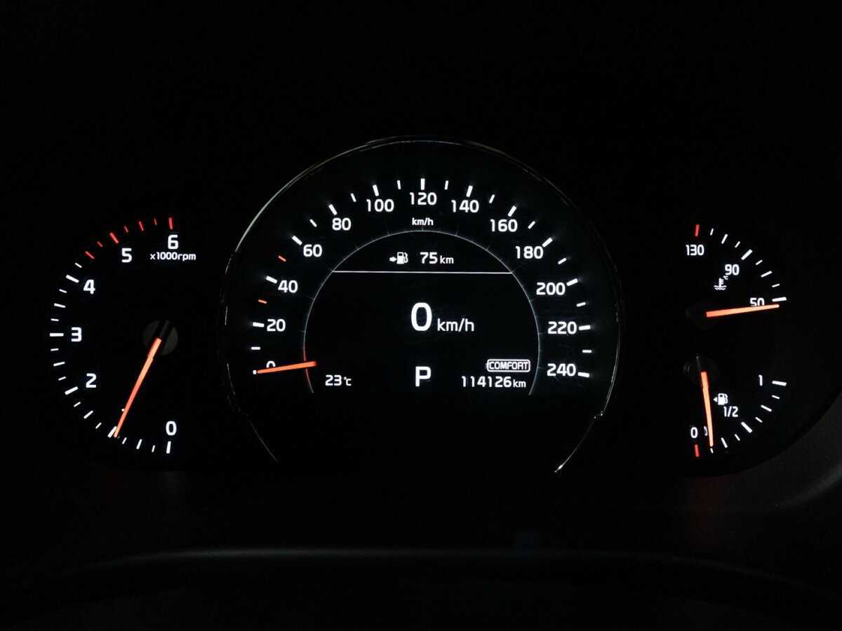 Купить Kia Sorento с пробегом. Фото: #9