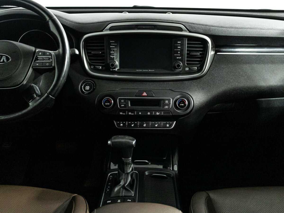 Купить Kia Sorento с пробегом. Фото: #13
