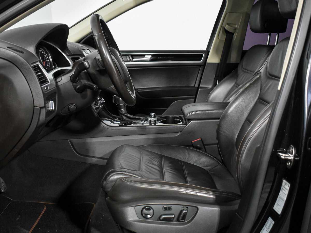 Купить Volkswagen Touareg с пробегом. Фото: #9