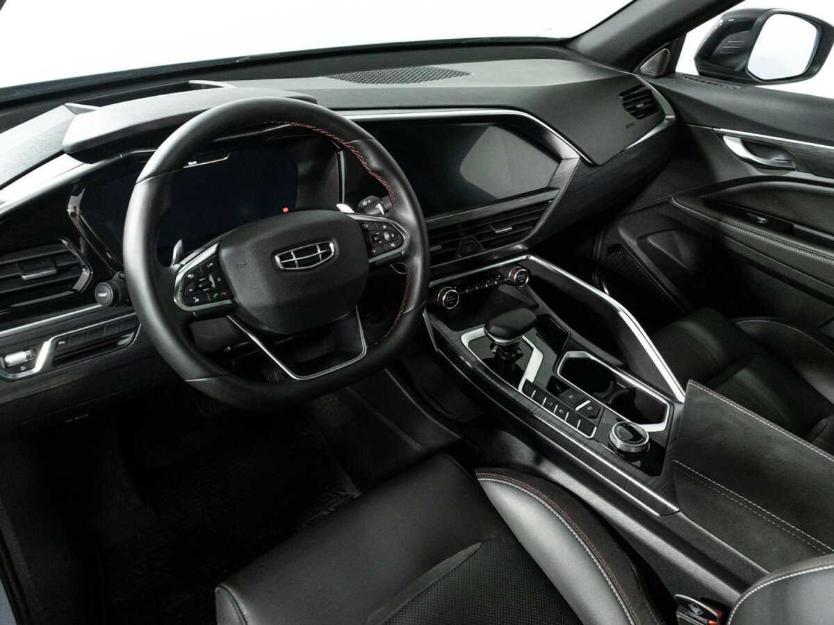 Купить Geely Tugella с пробегом. Фото: #10