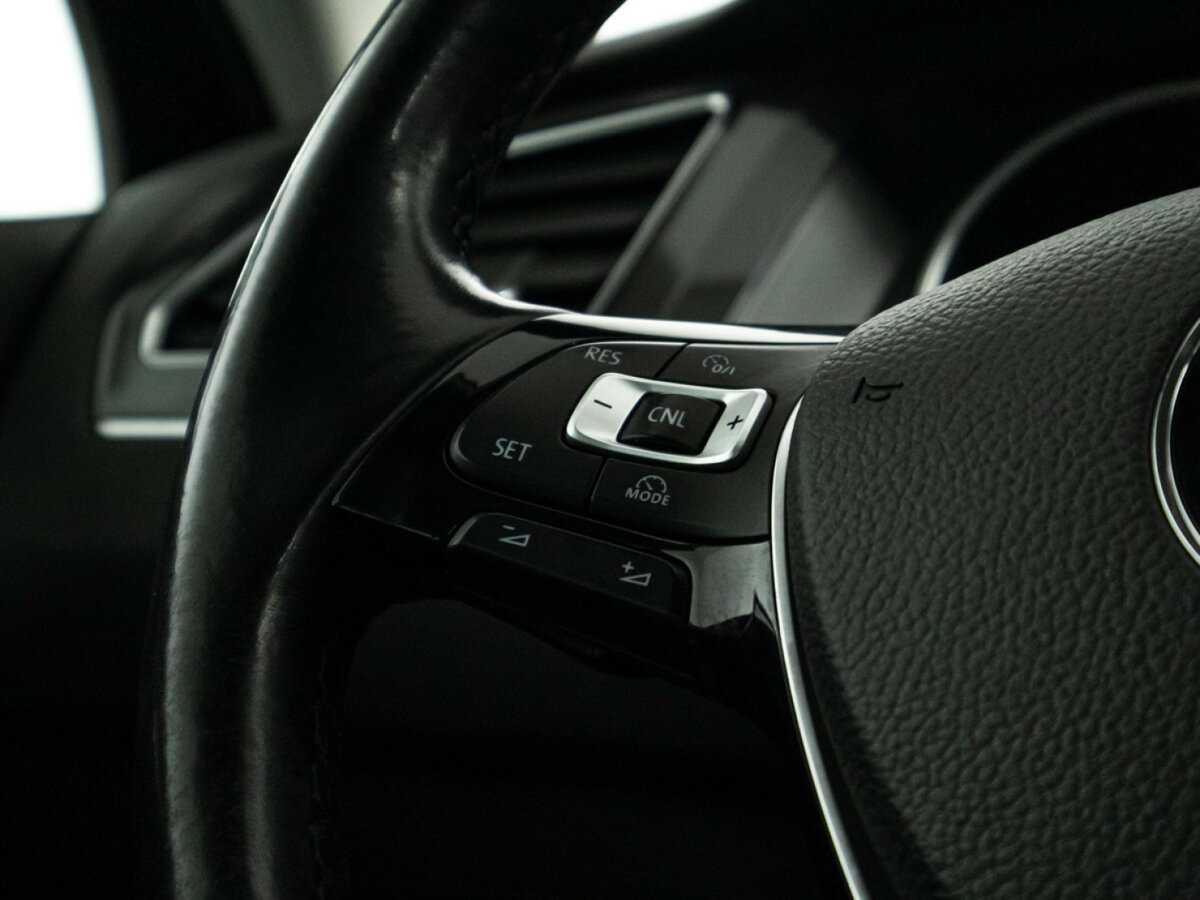 Купить Volkswagen Tiguan с пробегом. Фото: #20