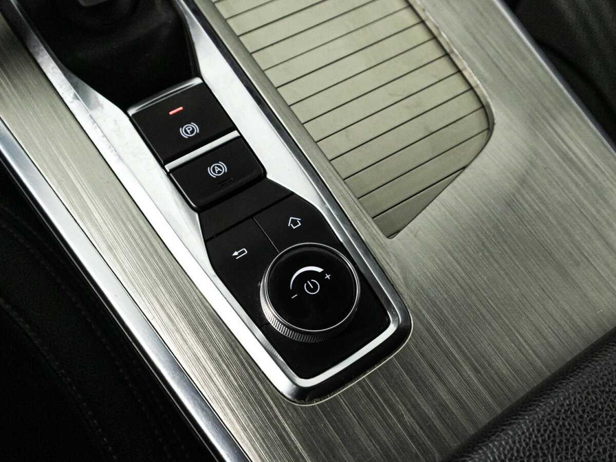 Купить EXEED VX с пробегом. Фото: #17