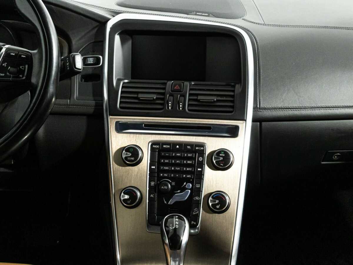 Купить Volvo XC60 с пробегом. Фото: #13