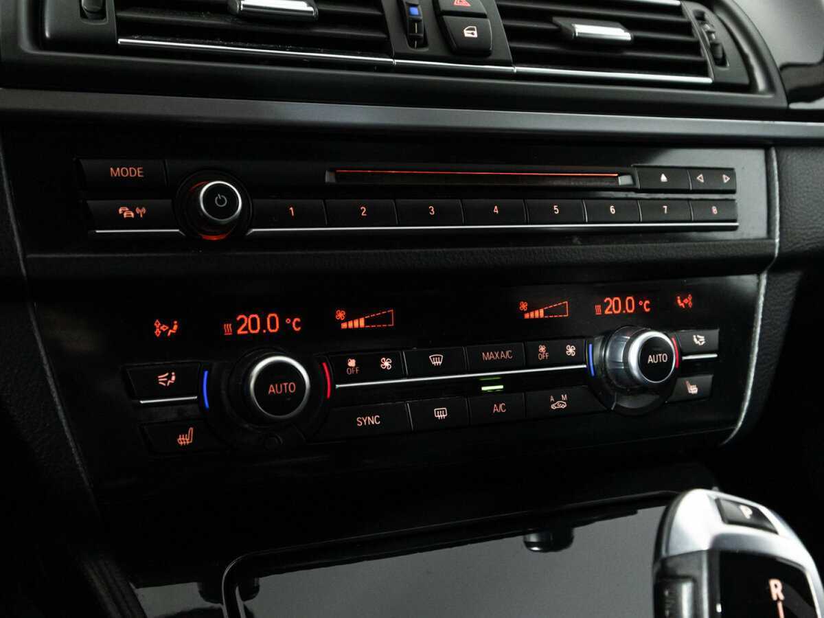 Купить BMW 5 серии с пробегом. Фото: #19