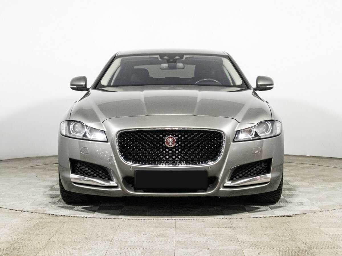 Купить Jaguar XF с пробегом. Фото: #1