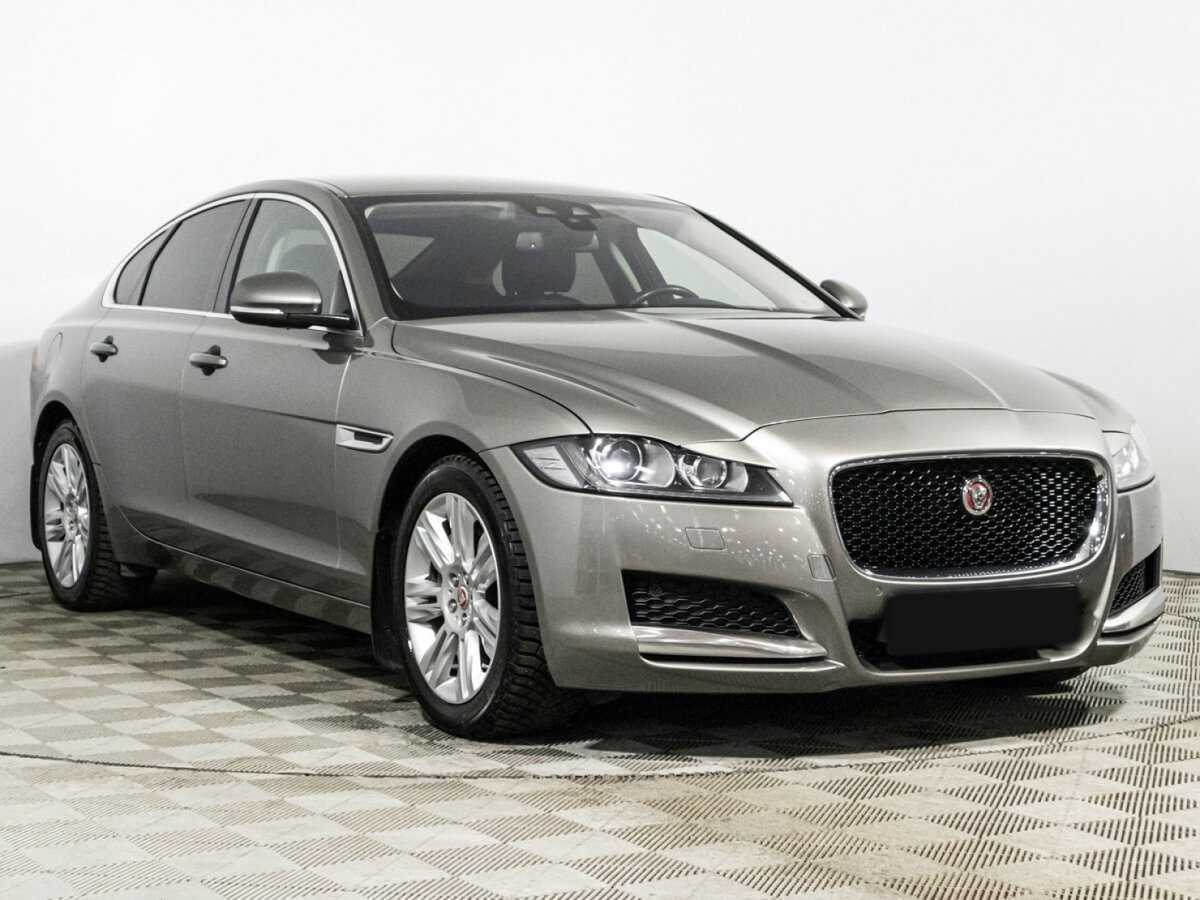 Купить Jaguar XF с пробегом. Фото: #2