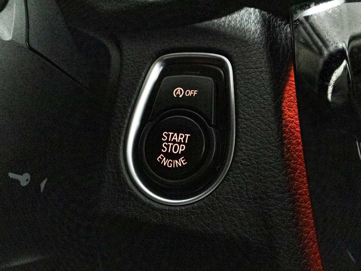 Купить BMW 3 серии с пробегом. Фото: #17