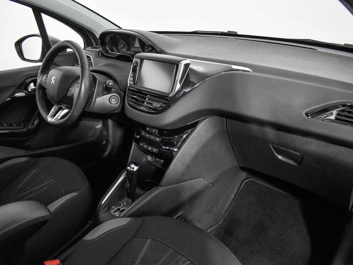 Продажа Б/У Пежо 208. Фото: #12