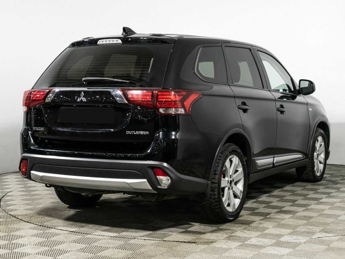 Купить Mitsubishi Outlander с пробегом. Фото: #4