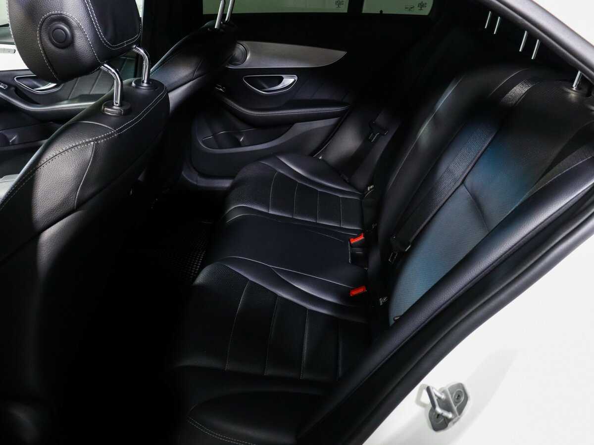 Купить Mercedes-Benz C-Класс с пробегом. Фото: #9