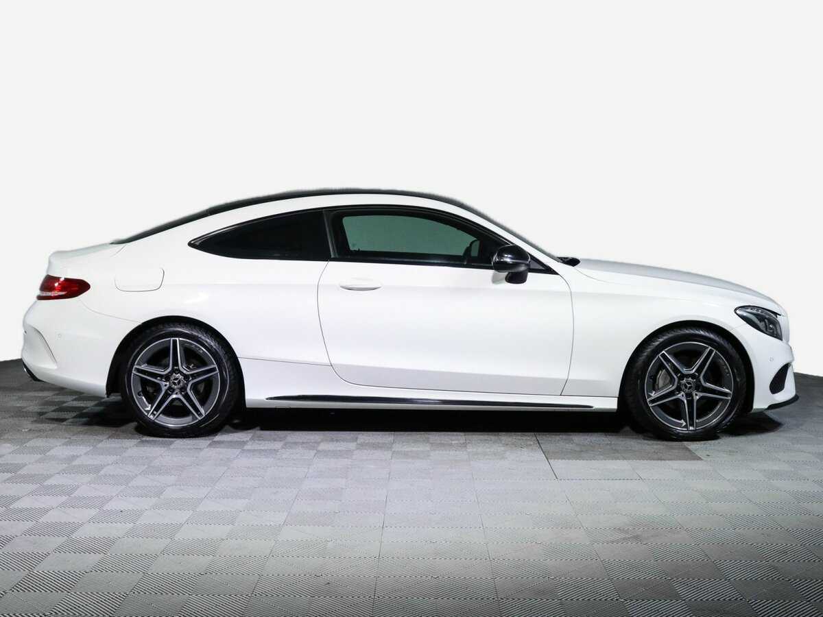 Купить Mercedes-Benz C-Класс с пробегом. Фото: #3