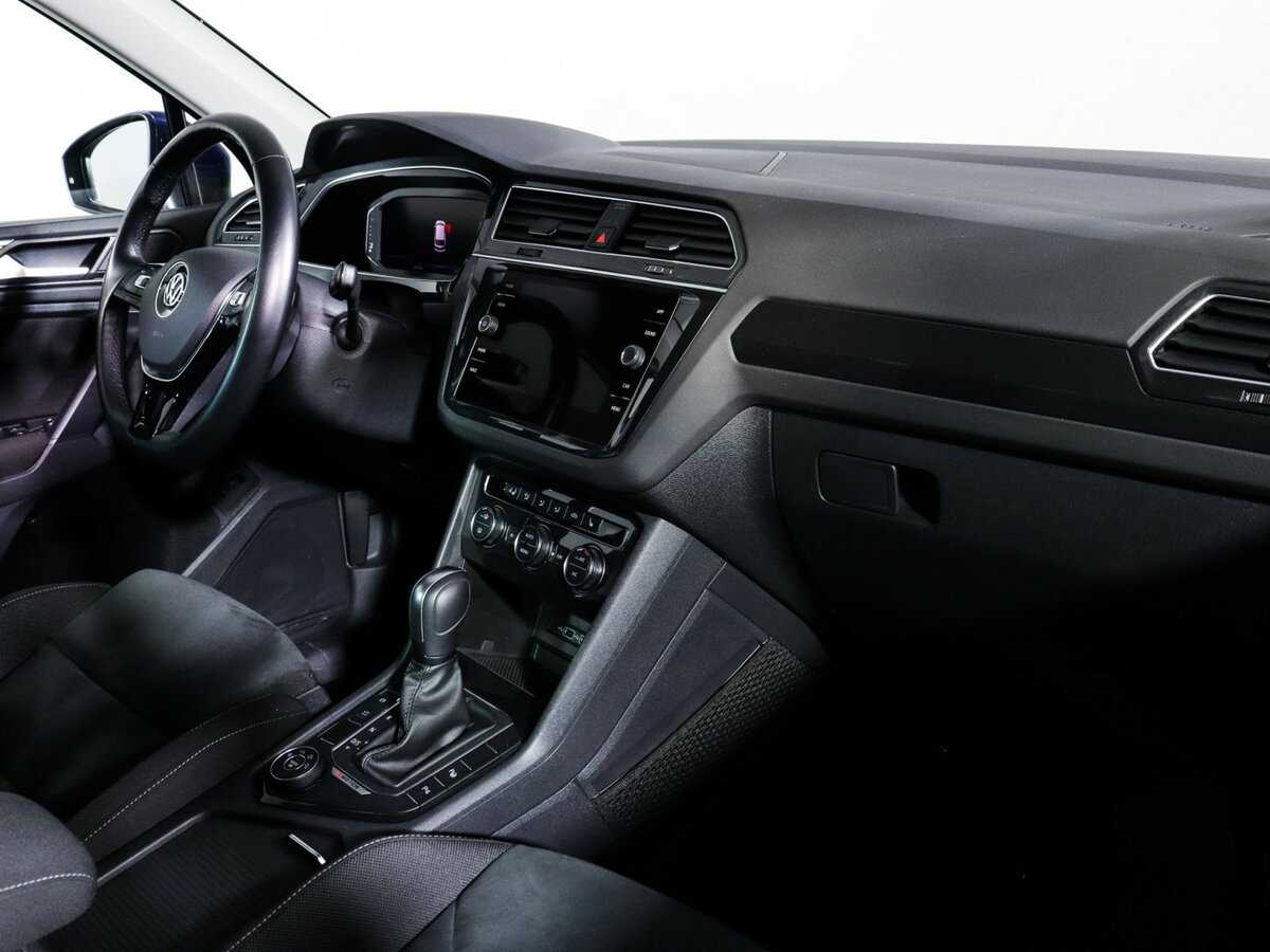 Купить Volkswagen Tiguan с пробегом. Фото: #8