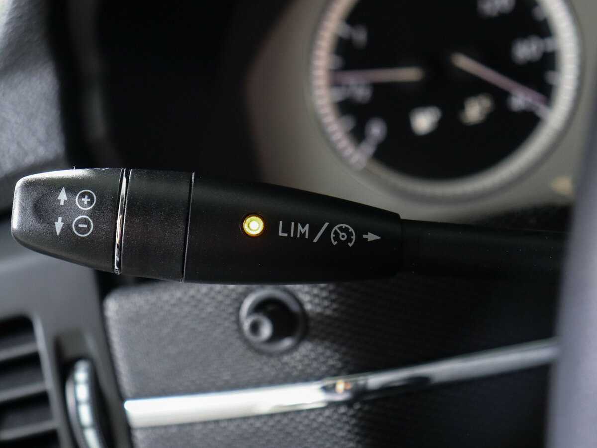 Купить Mercedes-Benz GLK-Класс с пробегом. Фото: #17