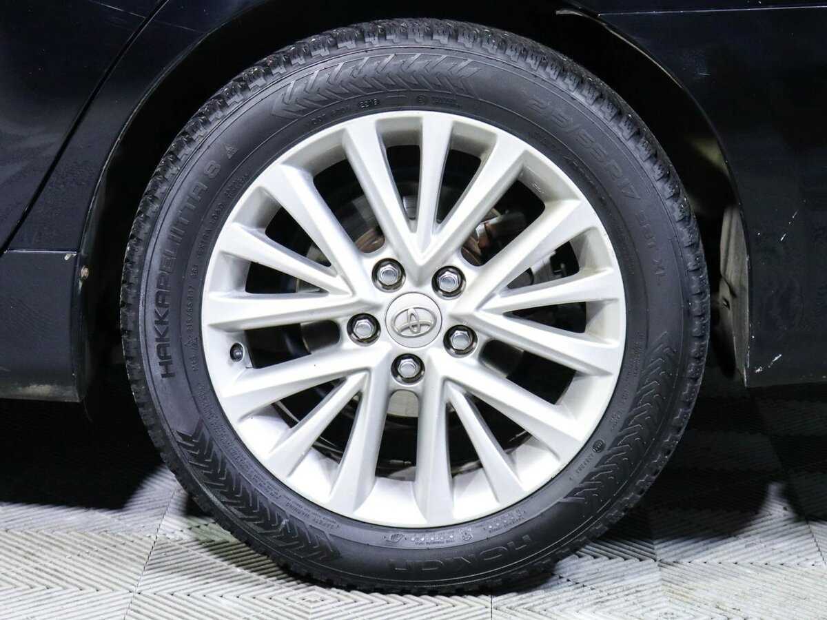 Купить Toyota Camry с пробегом. Фото: #12