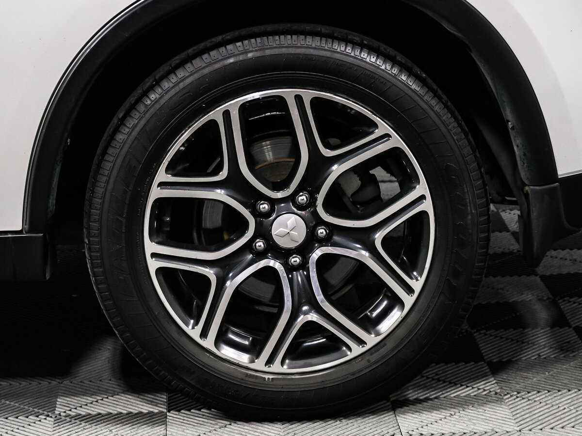 Продажа Б/У Митсубиши Оутлэндер. Фото: #12