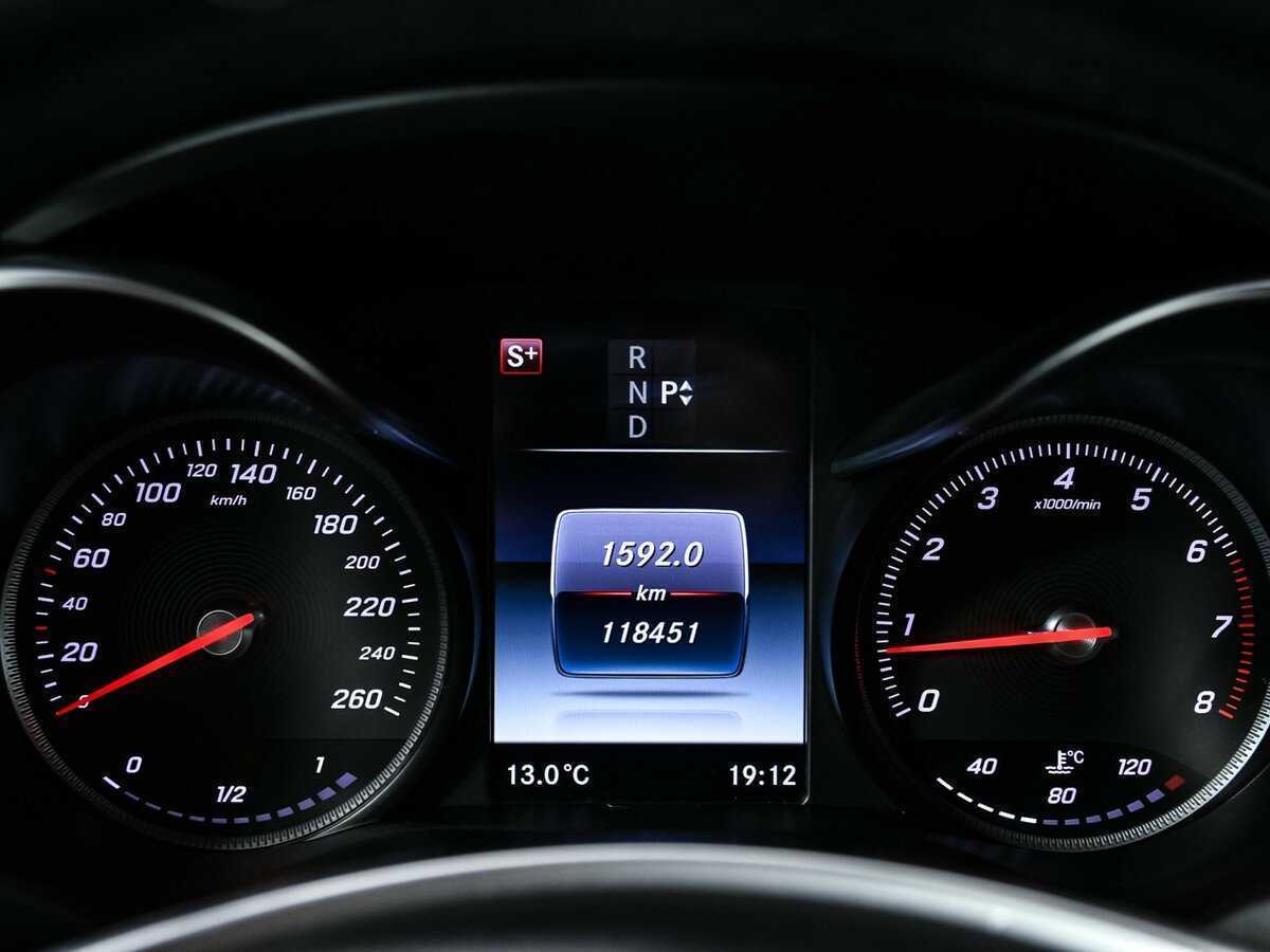 Купить Mercedes-Benz C-Класс с пробегом. Фото: #7